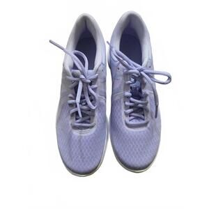 Nike women's Lightweight Running Sneakers - Lavender
